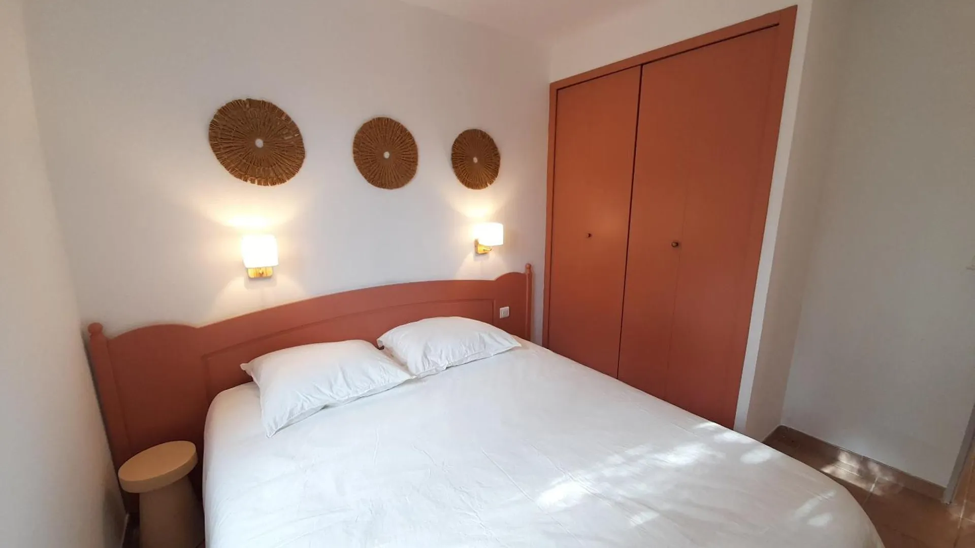 Holiday home Le Mazet Des Jasmins Villa Gordes France